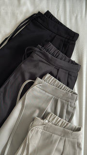 Two Pin-tuck Slacks