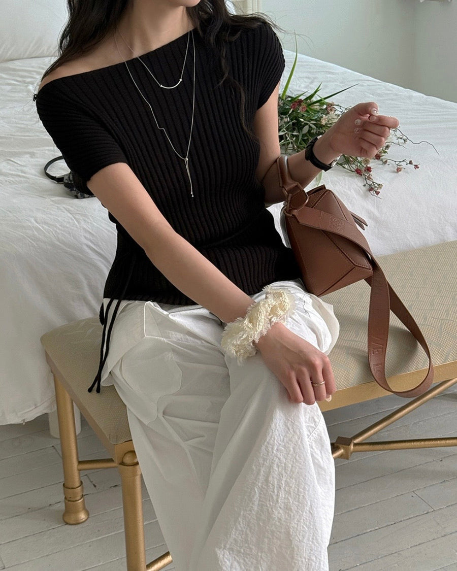 Elegant Ribbed Knit Top