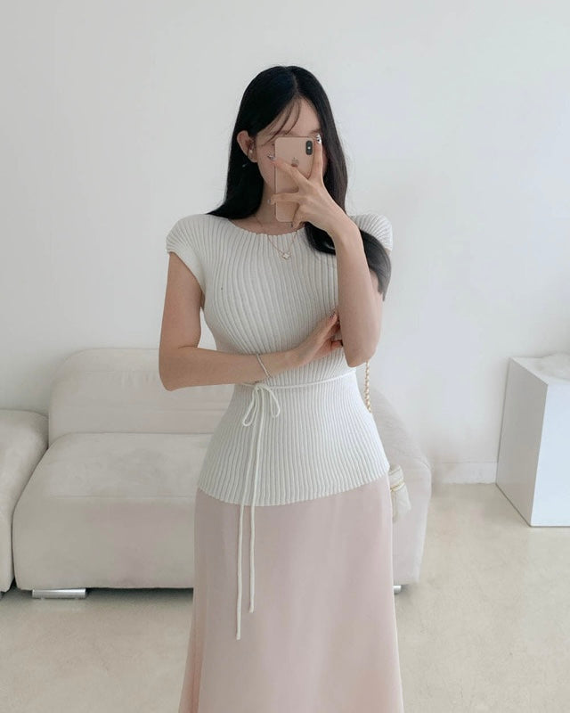 Elegant Ribbed Knit Top