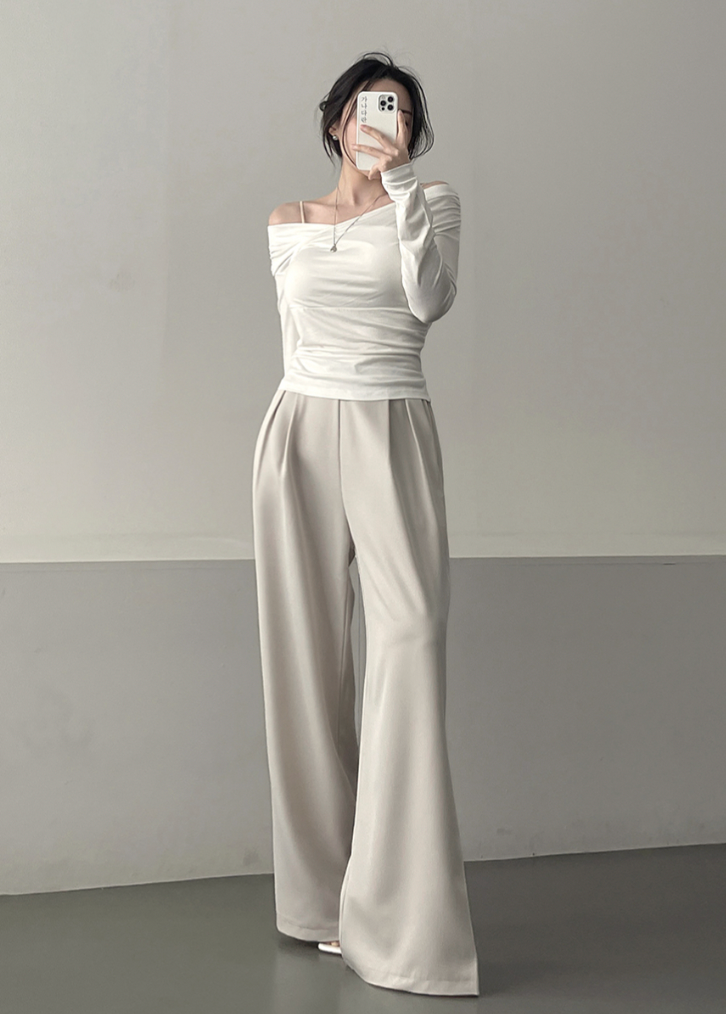 Two Pin-tuck Slacks