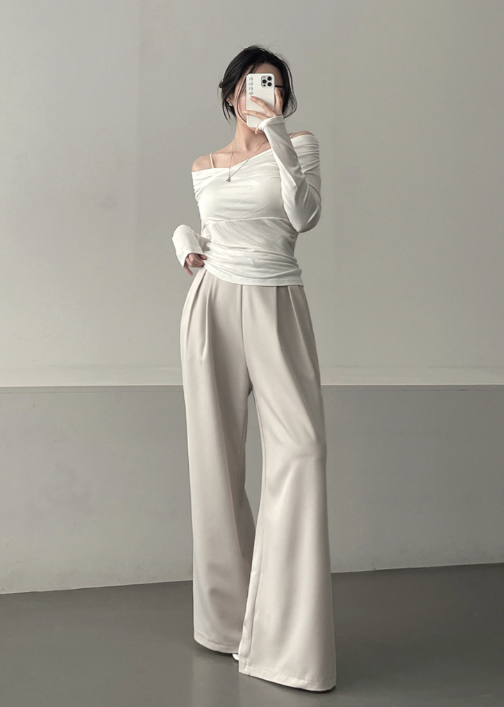 Two Pin-tuck Slacks